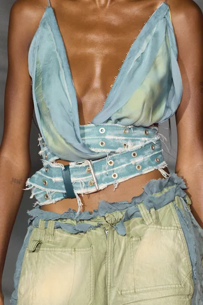 Look 35